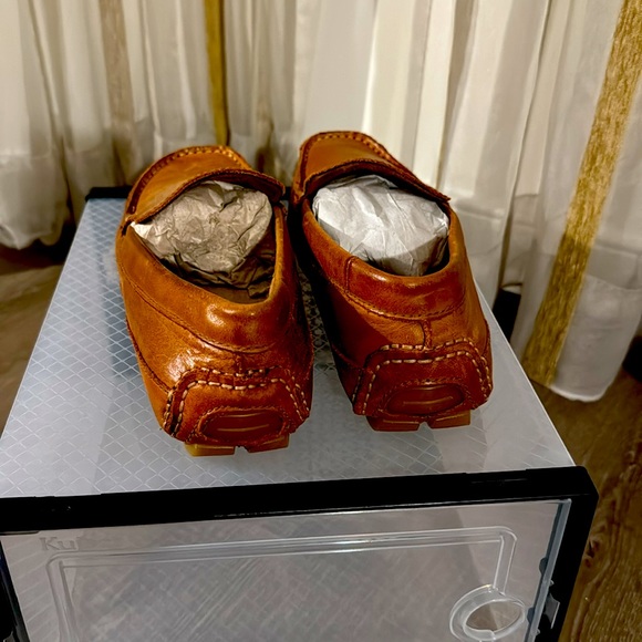 Size: 9.5, Light Brown, Dress shoes, J75 - Picture 3 of 4